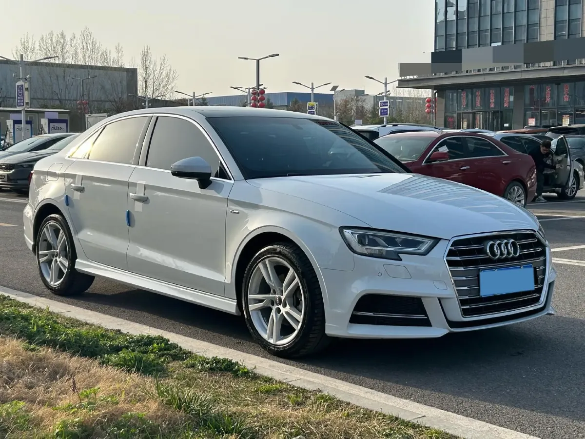2020 Audi A3 1.4T 150HP L4 7DCT,autocango,china used car exporter,china ev exporter,chinese used car exporter,chinese used ev exporter