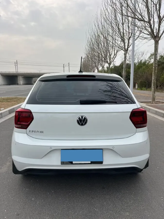 2023 Volkswagen Polo 1.5L 113HP L4 6AT,autocango,china used car exporter,china ev exporter,chinese used car exporter,chinese used ev exporter
