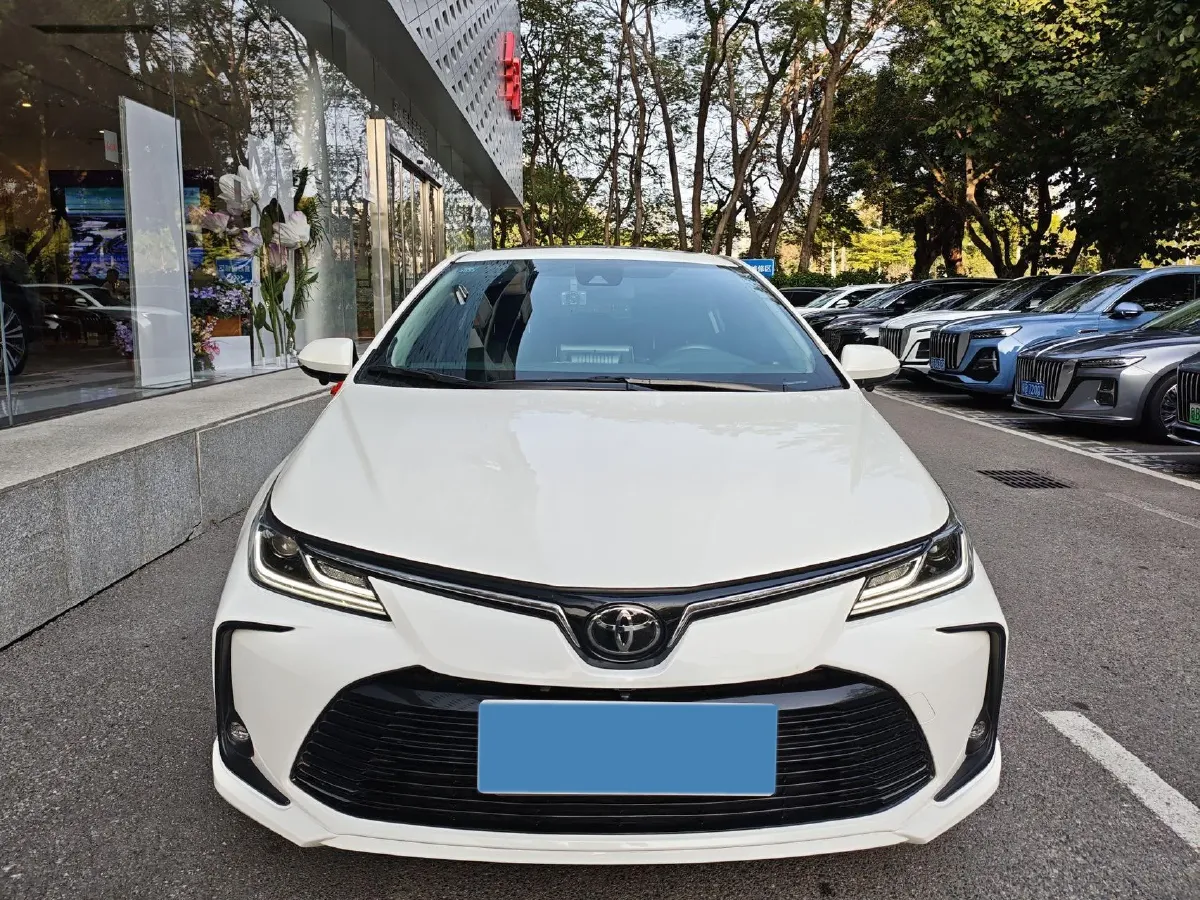 2021 Toyota Corolla 1.2T 116HP L4 CVT,autocango,china used car exporter,china ev exporter,chinese used car exporter,chinese used ev exporter