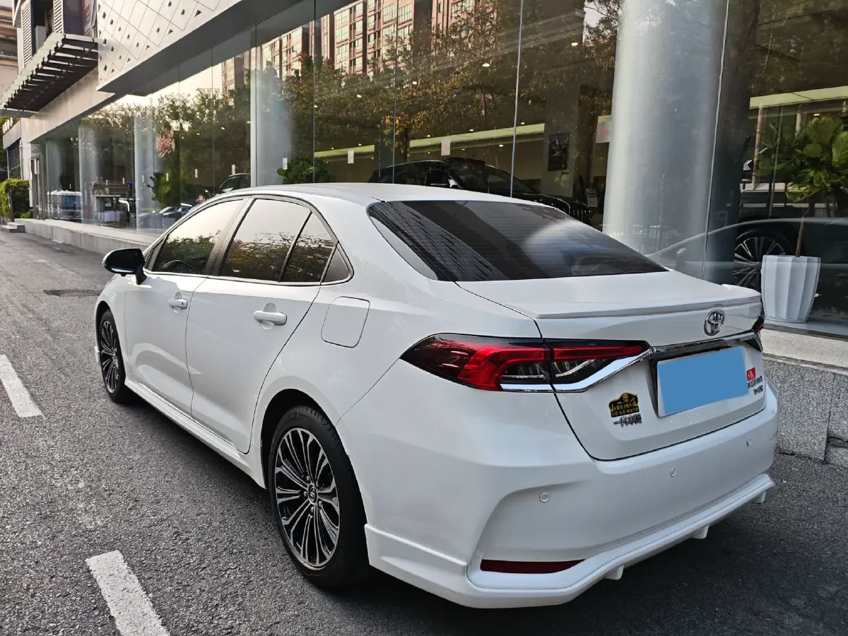 2021 Toyota Corolla 1.2T 116HP L4 CVT,autocango,china used car exporter,china ev exporter,chinese used car exporter,chinese used ev exporter