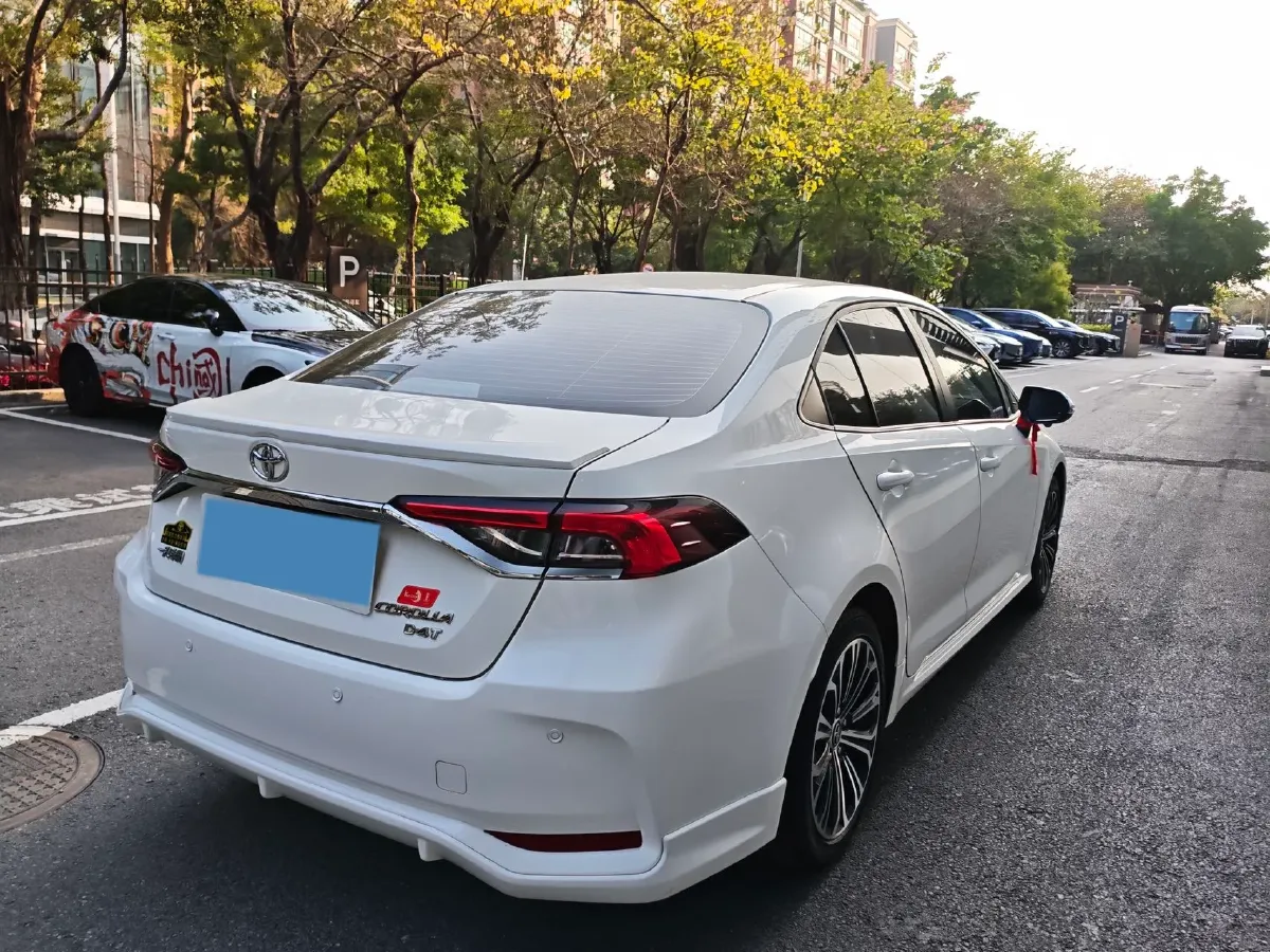 2021 Toyota Corolla 1.2T 116HP L4 CVT,autocango,china used car exporter,china ev exporter,chinese used car exporter,chinese used ev exporter