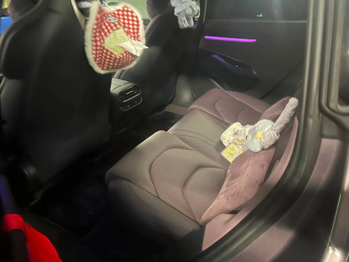 2024 MI SU7 BEV 94.3KWH,autocango,china used car exporter,china ev exporter,chinese used car exporter,chinese used ev exporter