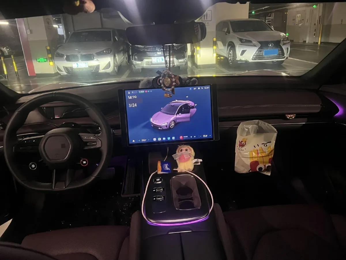 2024 MI SU7 BEV 94.3KWH,autocango,china used car exporter,china ev exporter,chinese used car exporter,chinese used ev exporter