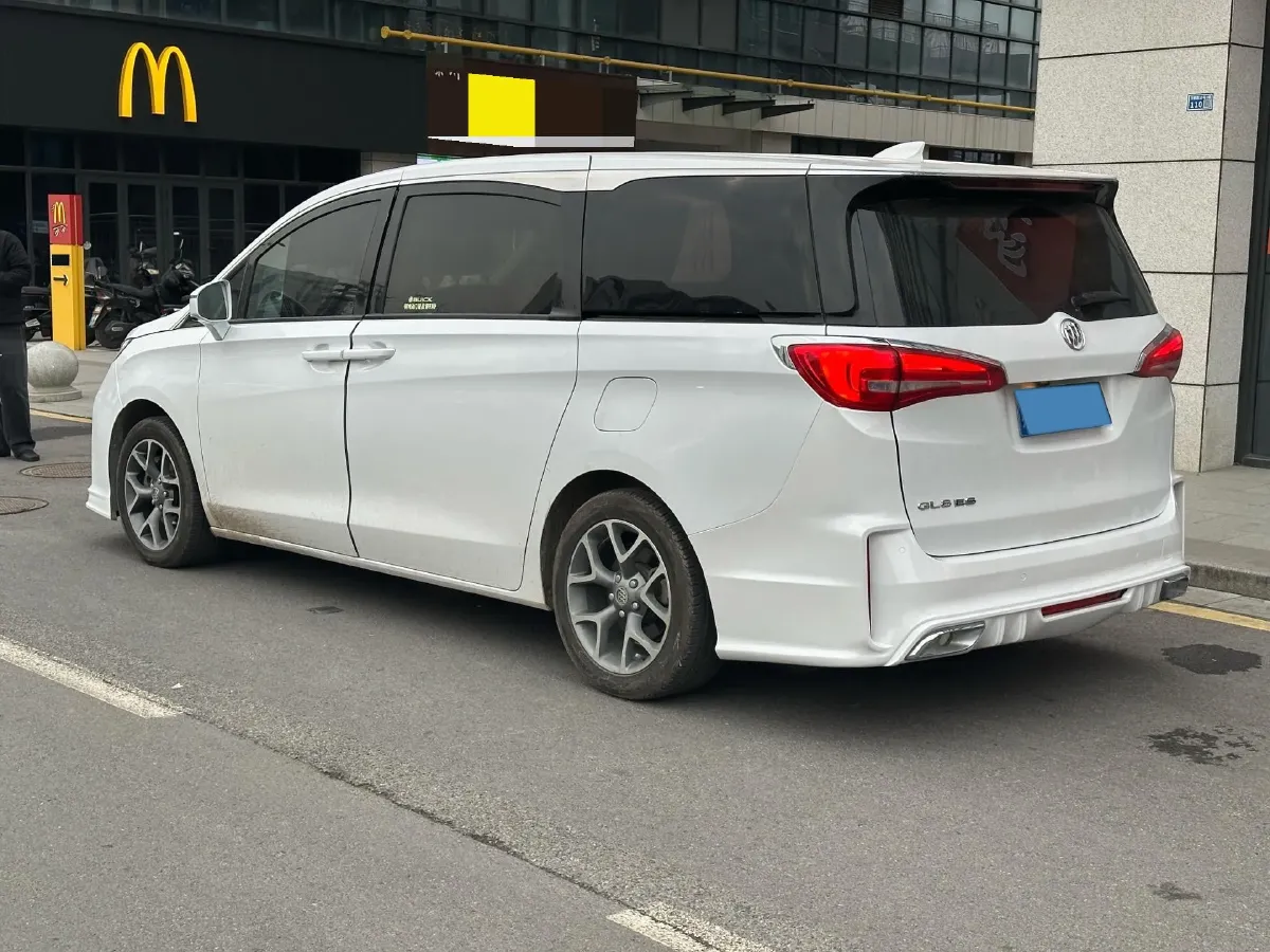 2018 Buick GL8 2.0T 260HP L4 6AT,autocango,china used car exporter,china ev exporter,chinese used car exporter,chinese used ev exporter