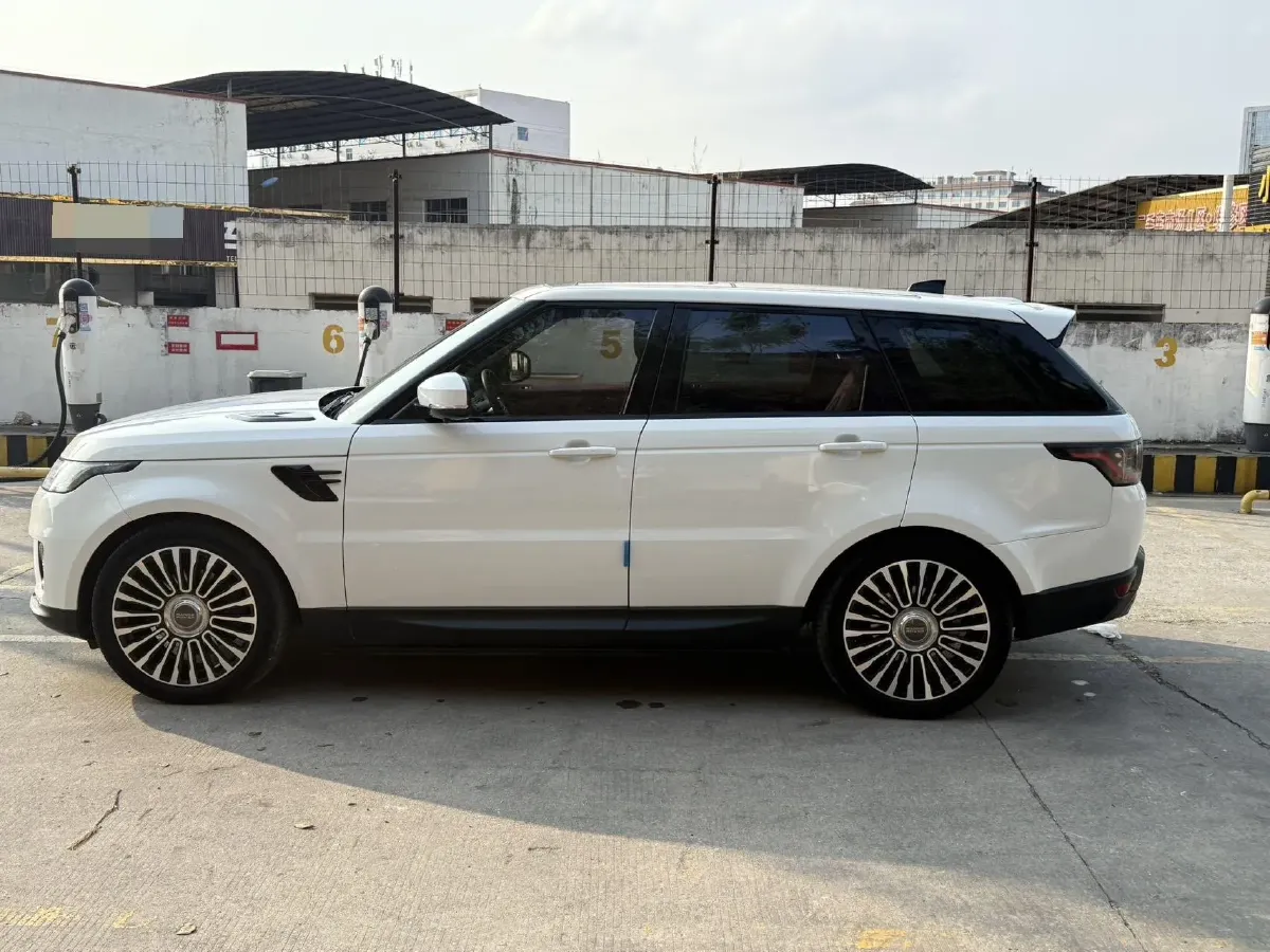 2018 Land Rover Range Rover Sport 3.0T 340HP V6 8AT,autocango,china used car exporter,china ev exporter,chinese used car exporter,chinese used ev exporter