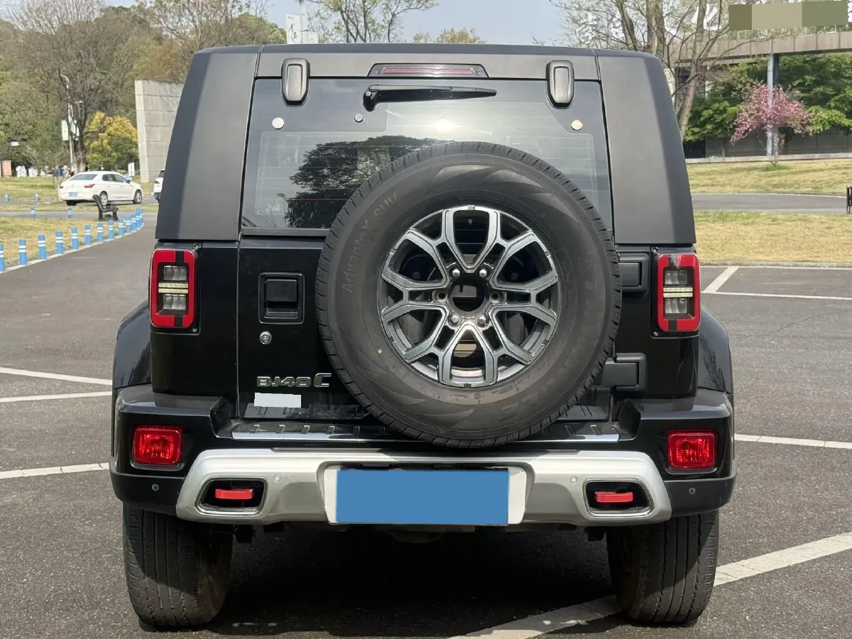 2020 Beijing BJ40 2.0T 224HP L4 8AT,autocango,china used car exporter,china ev exporter,chinese used car exporter,chinese used ev exporter