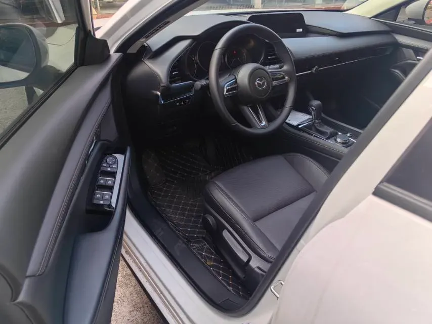 2025 Mazda 3 Axela 2.0L 158HP L4 6AT,autocango,china used car exporter,china ev exporter,chinese used car exporter,chinese used ev exporter