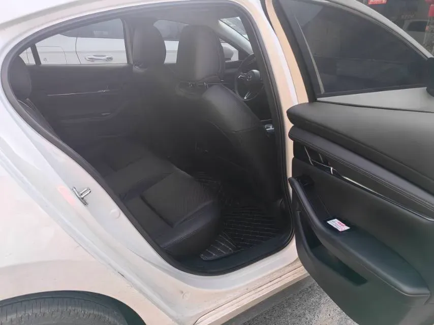 2025 Mazda 3 Axela 2.0L 158HP L4 6AT,autocango,china used car exporter,china ev exporter,chinese used car exporter,chinese used ev exporter