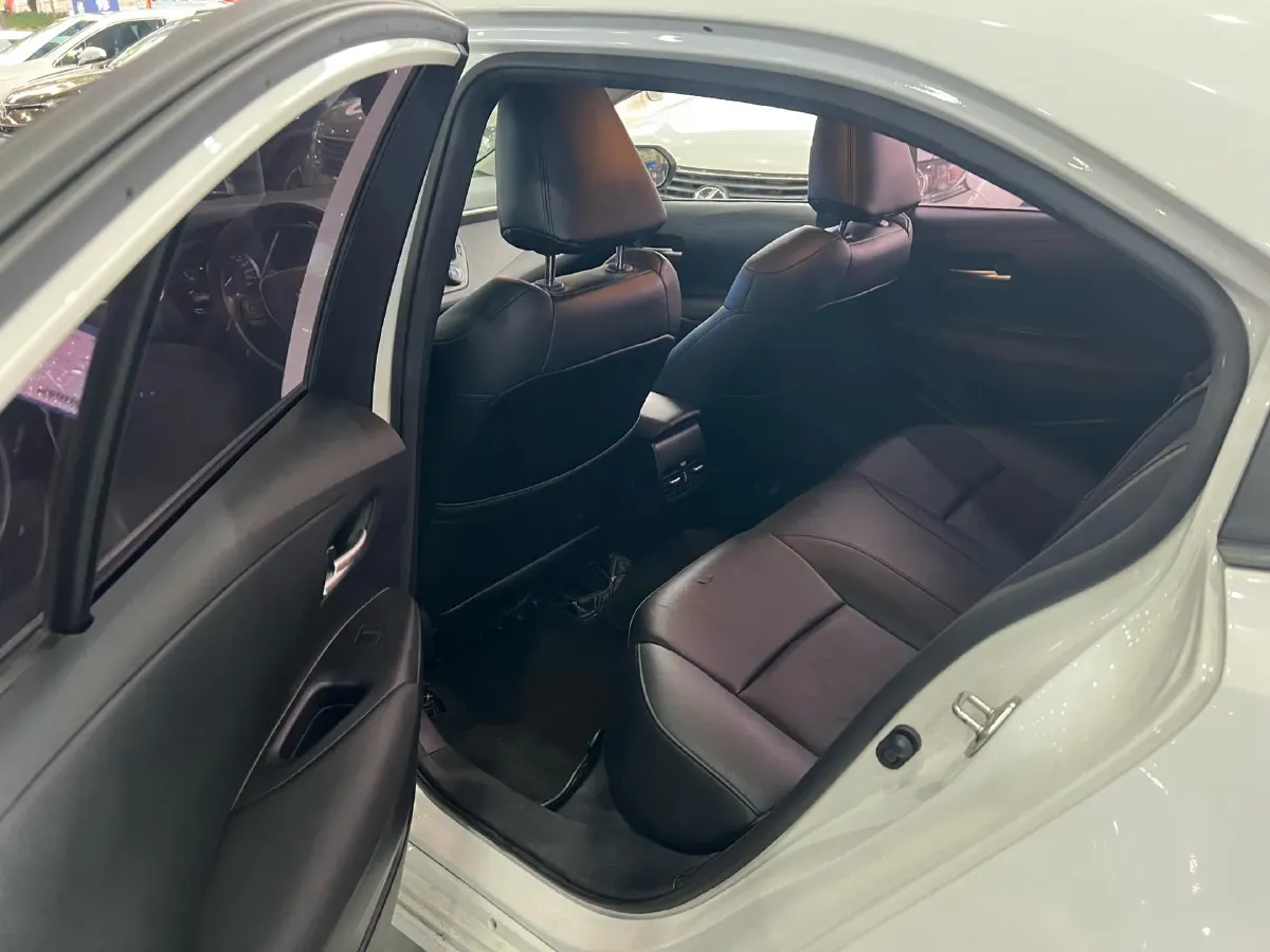 2019 Toyota Corolla 1.2T 116HP L4 CVT,autocango,china used car exporter,china ev exporter,chinese used car exporter,chinese used ev exporter