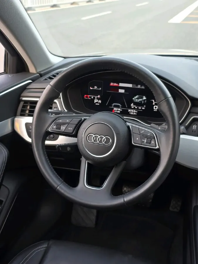 2020 Audi A4L 2.0T 190HP L4 7DCT,autocango,china used car exporter,china ev exporter,chinese used car exporter,chinese used ev exporter