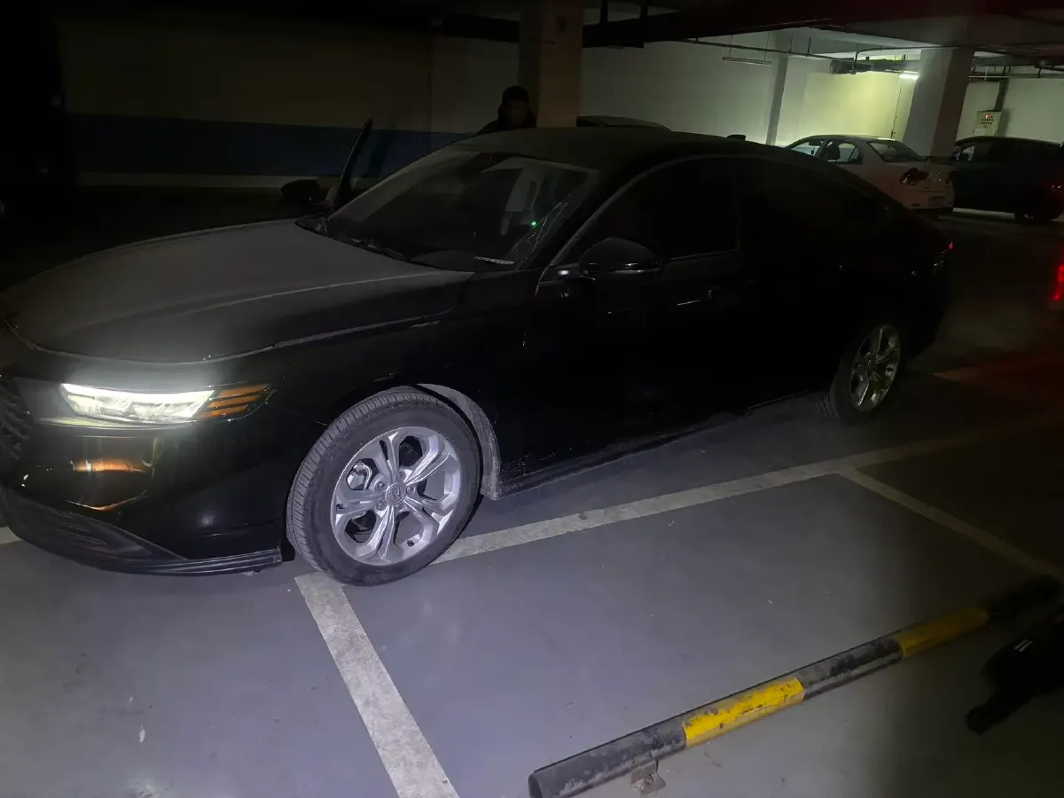 2023 Honda Accord 1.5T 192HP L4 CVT,autocango,china used car exporter,china ev exporter,chinese used car exporter,chinese used ev exporter