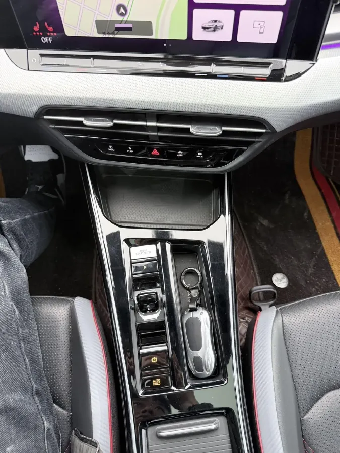 2023 Volkswagen Lamando 1.4T 150HP L4 7DCT,autocango,china used car exporter,china ev exporter,chinese used car exporter,chinese used ev exporter