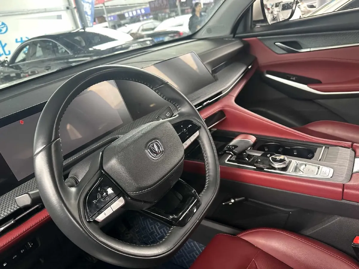 2022 ChangAn CS75 Plus 1.5T 188HP L4 8AT,autocango,china used car exporter,china ev exporter,chinese used car exporter,chinese used ev exporter