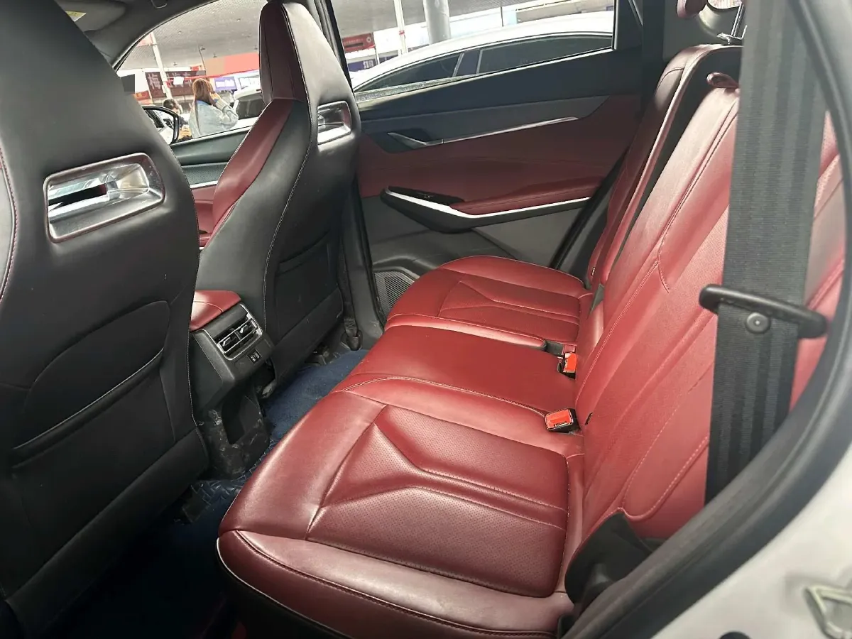 2022 ChangAn CS75 Plus 1.5T 188HP L4 8AT,autocango,china used car exporter,china ev exporter,chinese used car exporter,chinese used ev exporter