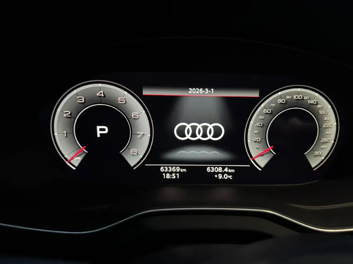 2024 Audi Q5L 2.0T 245HP L4 7DCT,autocango,china used car exporter,china ev exporter,chinese used car exporter,chinese used ev exporter