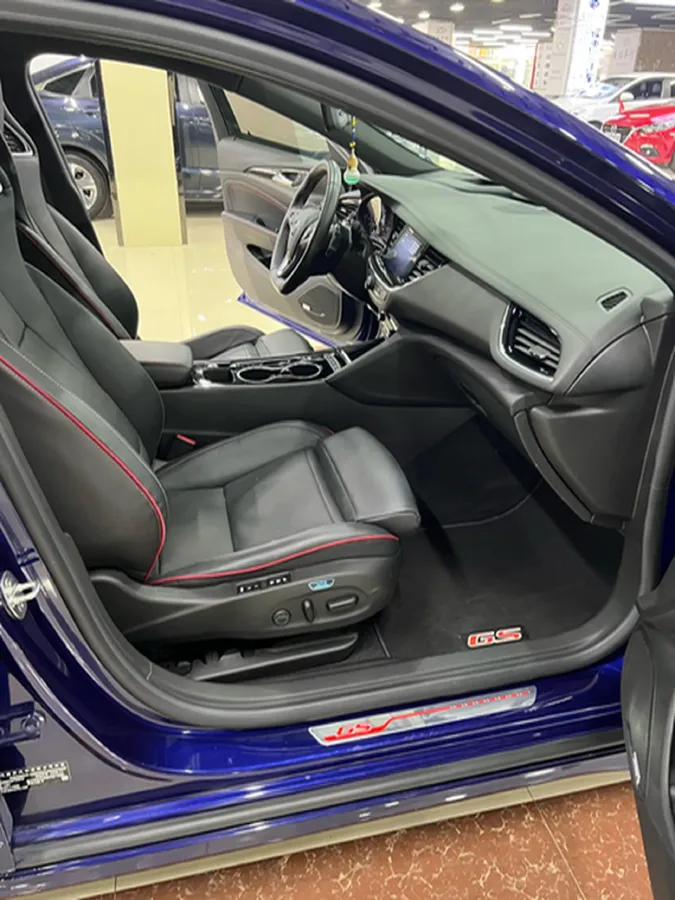 2021 Buick Regal 2.0T 237HP L4 9AT,autocango,china used car exporter,china ev exporter,chinese used car exporter,chinese used ev exporter