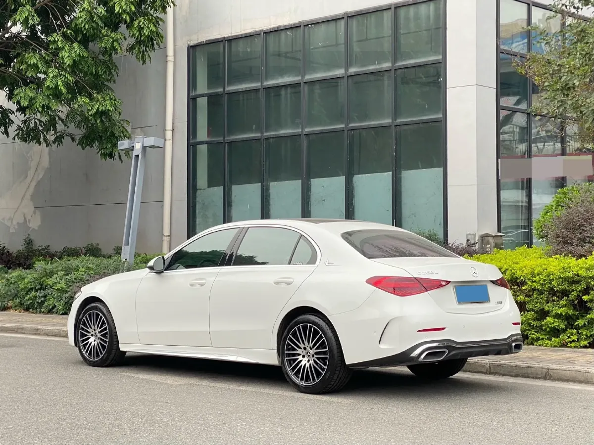 2025 Mercedes-Benz C Class 1.5T 204HP L4 9AT,autocango,china used car exporter,china ev exporter,chinese used car exporter,chinese used ev exporter