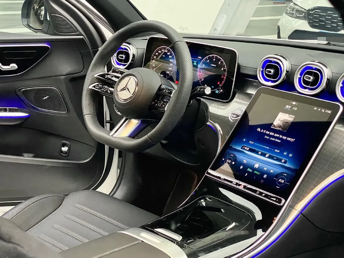 2025 Mercedes-Benz C Class 1.5T 204HP L4 9AT,autocango,china used car exporter,china ev exporter,chinese used car exporter,chinese used ev exporter