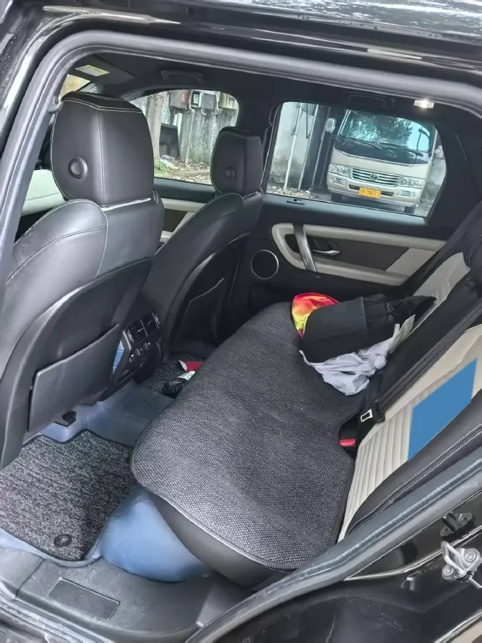 2021 Land Rover Discovery Sport 2.0T 249HP L4 9AT,autocango,china used car exporter,china ev exporter,chinese used car exporter,chinese used ev exporter