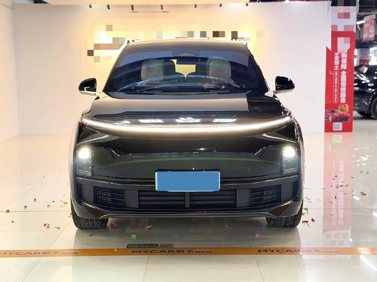 2023 Li L8 Range Extended 154HP REEV 40.9KWH,autocango,china used car exporter,china ev exporter,chinese used car exporter,chinese used ev exporter
