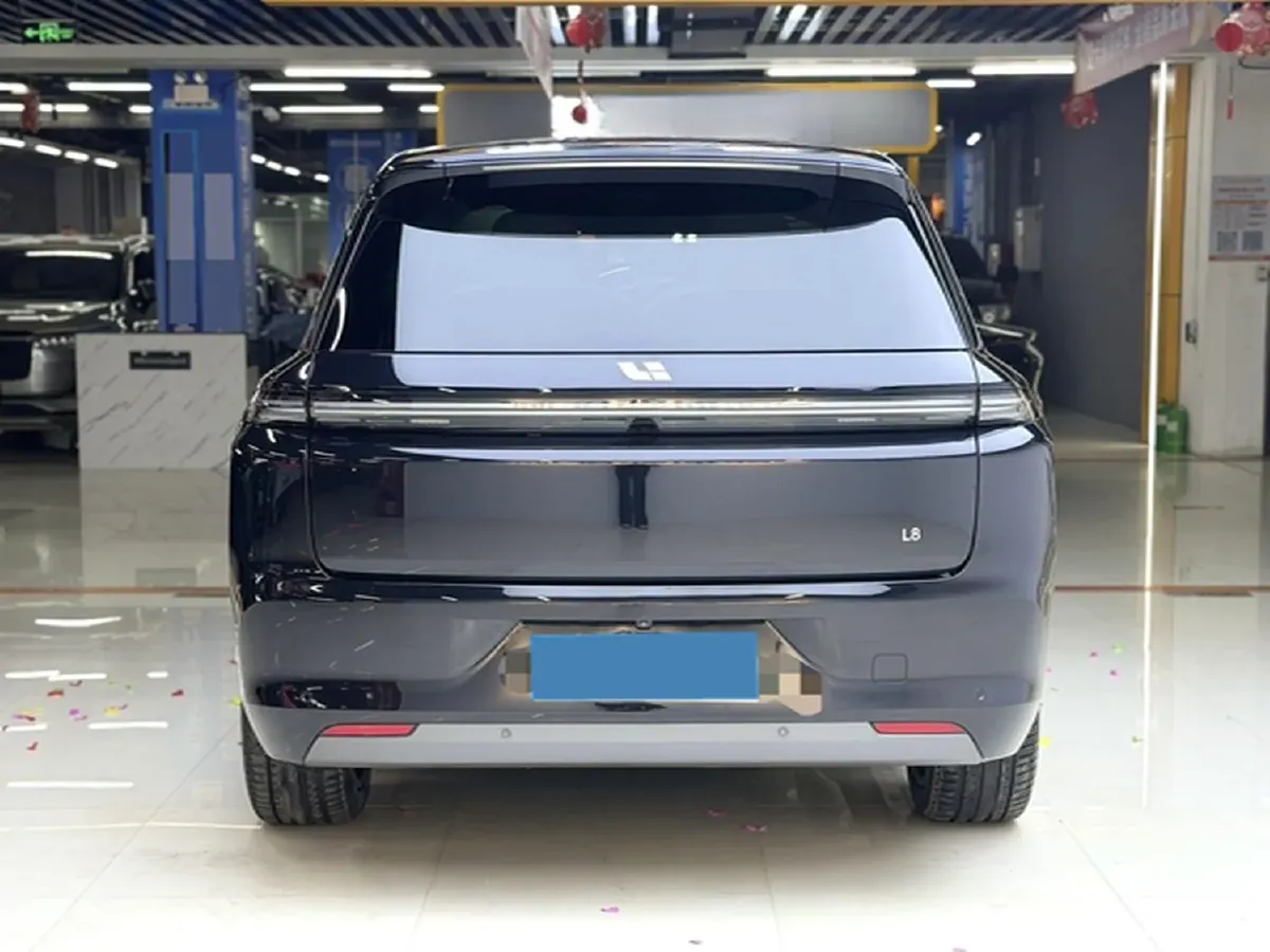 2023 Li L8 Range Extended 154HP REEV 40.9KWH,autocango,china used car exporter,china ev exporter,chinese used car exporter,chinese used ev exporter