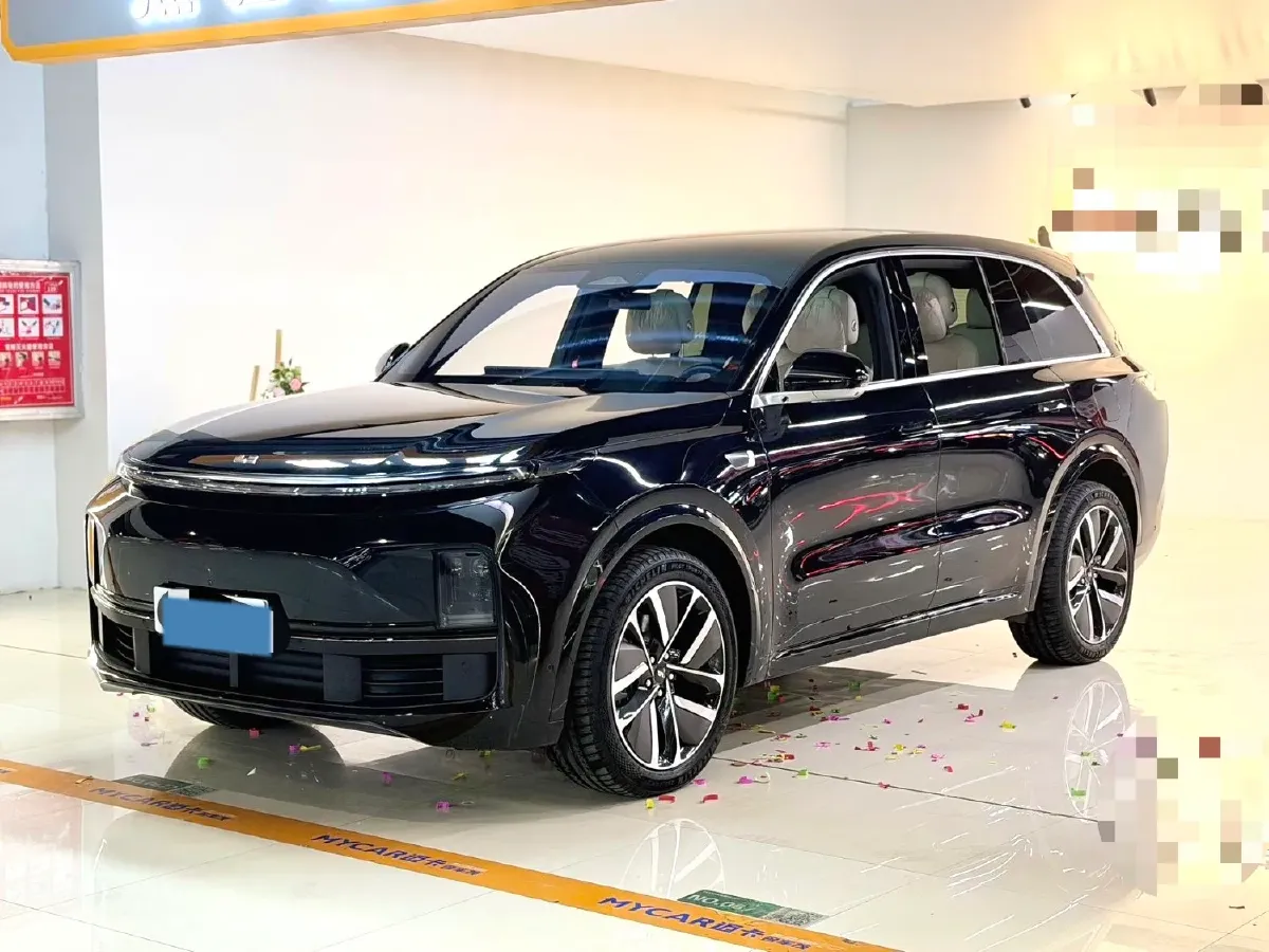 2023 Li L8 Range Extended 154HP REEV 40.9KWH,autocango,china used car exporter,china ev exporter,chinese used car exporter,chinese used ev exporter