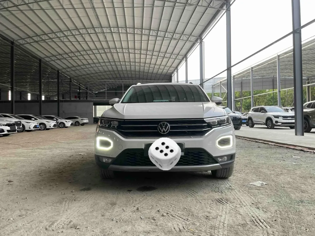 2021 Volkswagen T-Roc 1.4T 150HP L4 7DCT,autocango,china used car exporter,china ev exporter,chinese used car exporter,chinese used ev exporter