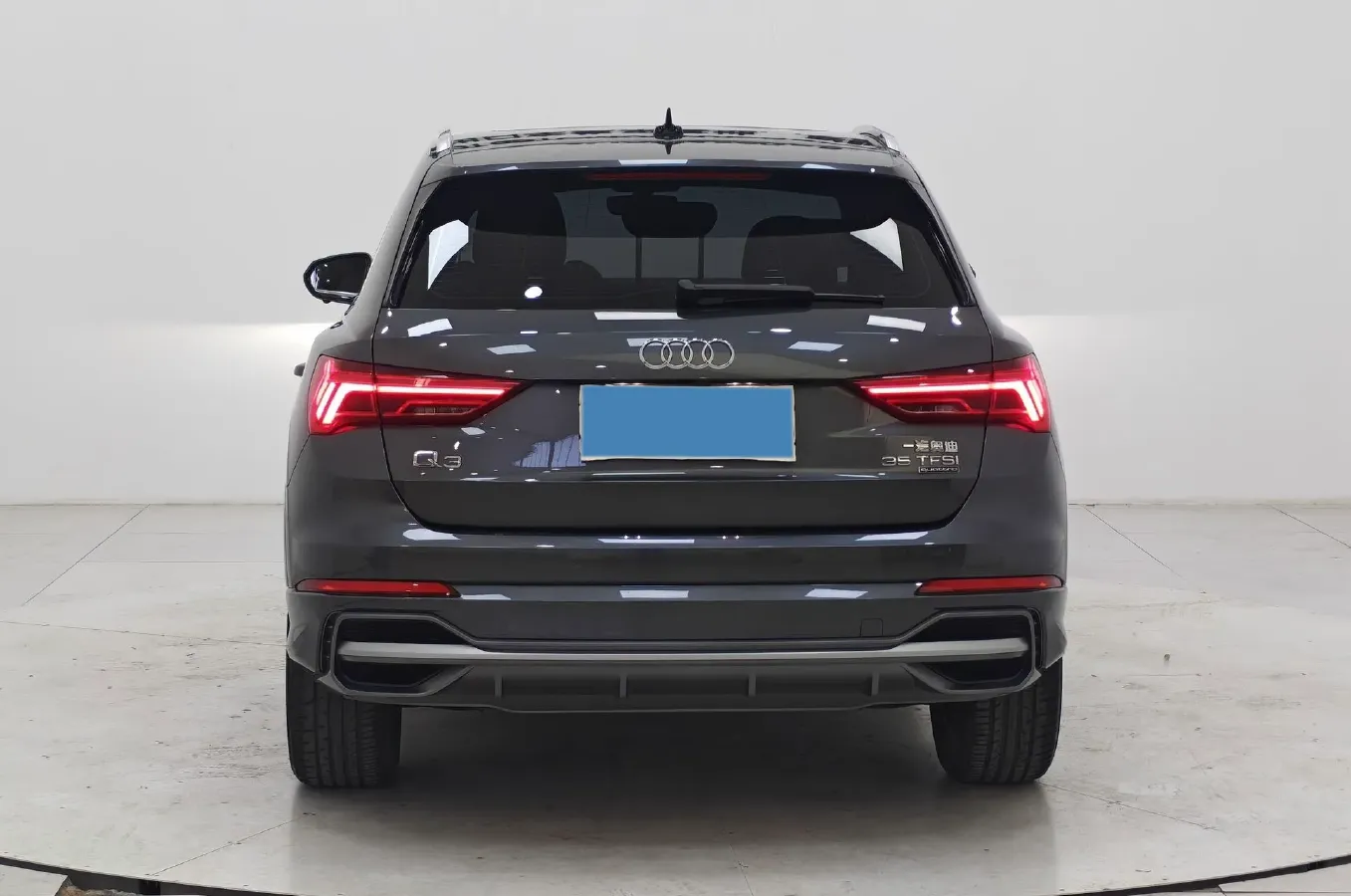 2022 Audi Q3 1.4T 150HP L4 7DCT,autocango,china used car exporter,china ev exporter,chinese used car exporter,chinese used ev exporter
