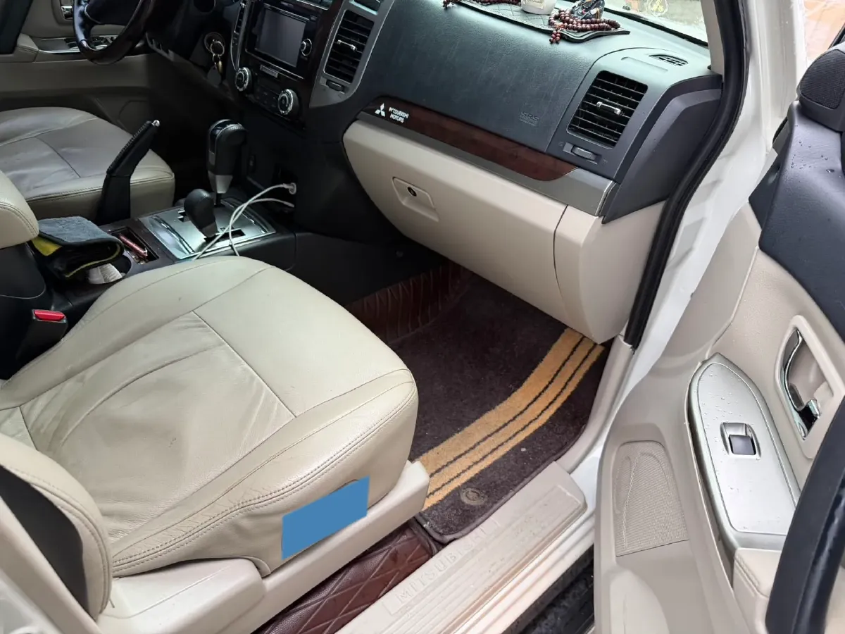 2017 Honda Jade 1.8L 141HP L4 5AT,autocango,china used car exporter,china ev exporter,chinese used car exporter,chinese used ev exporter