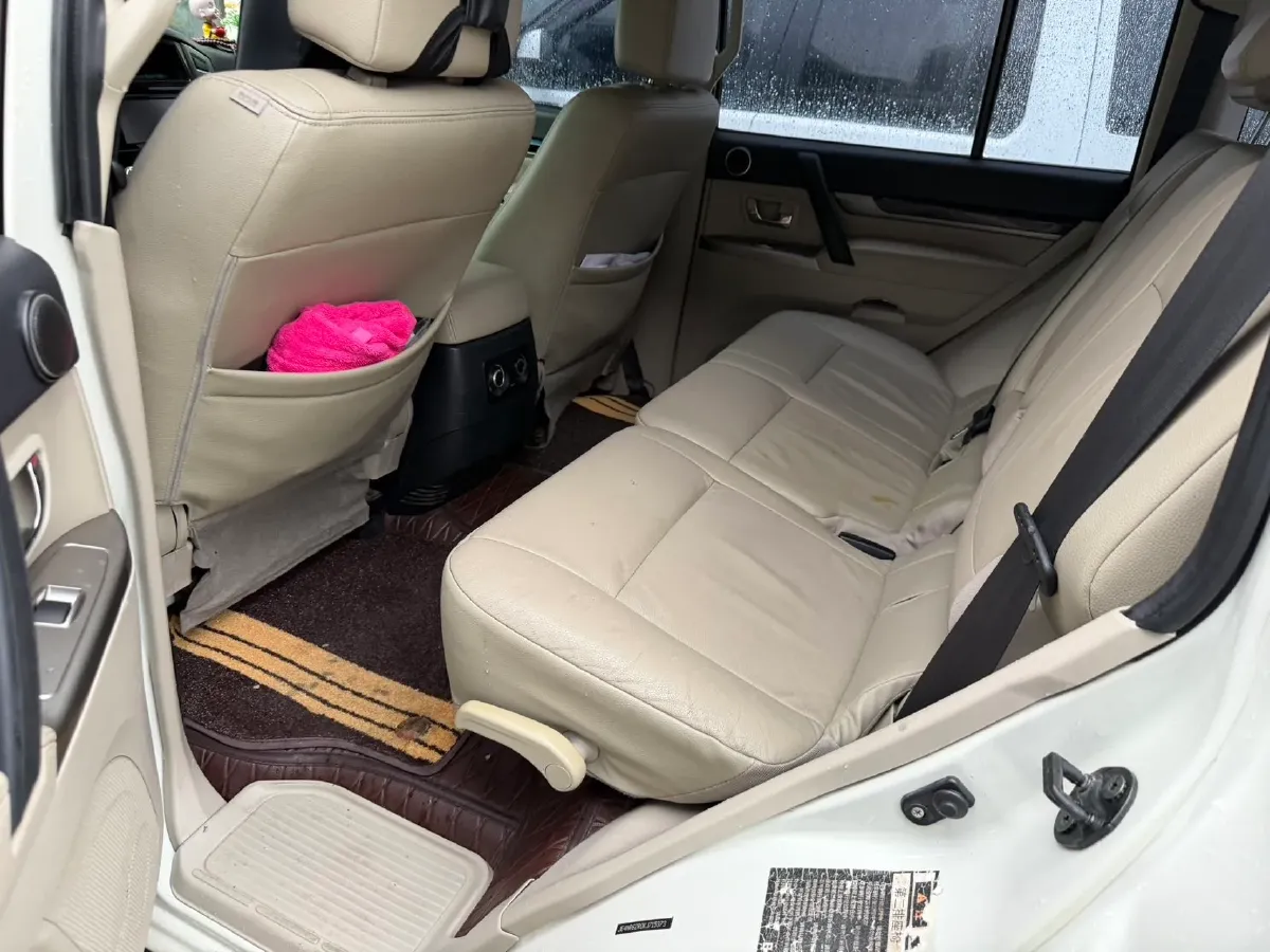 2017 Honda Jade 1.8L 141HP L4 5AT,autocango,china used car exporter,china ev exporter,chinese used car exporter,chinese used ev exporter