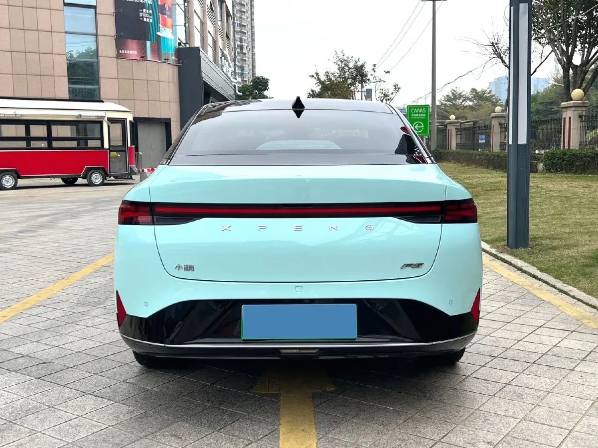 2022 Xpeng P5 BEV 71.4KWH,autocango,china used car exporter,china ev exporter,chinese used car exporter,chinese used ev exporter