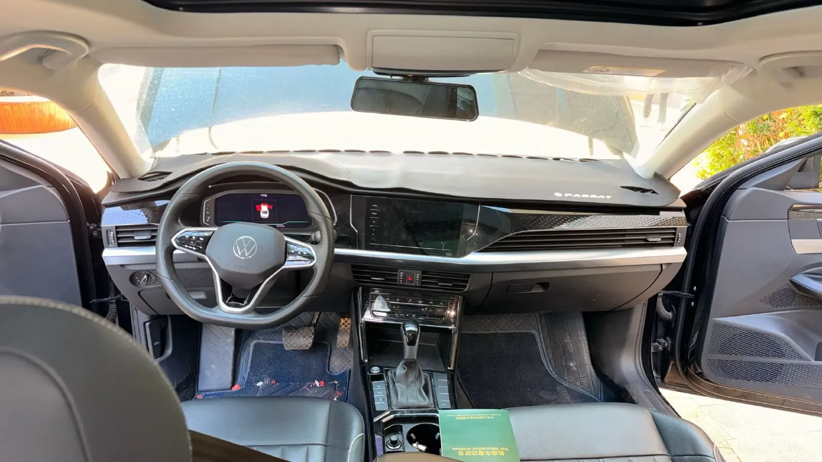 2023 Volkswagen Passat 2.0T 186HP L4 7DCT,autocango,china used car exporter,china ev exporter,chinese used car exporter,chinese used ev exporter