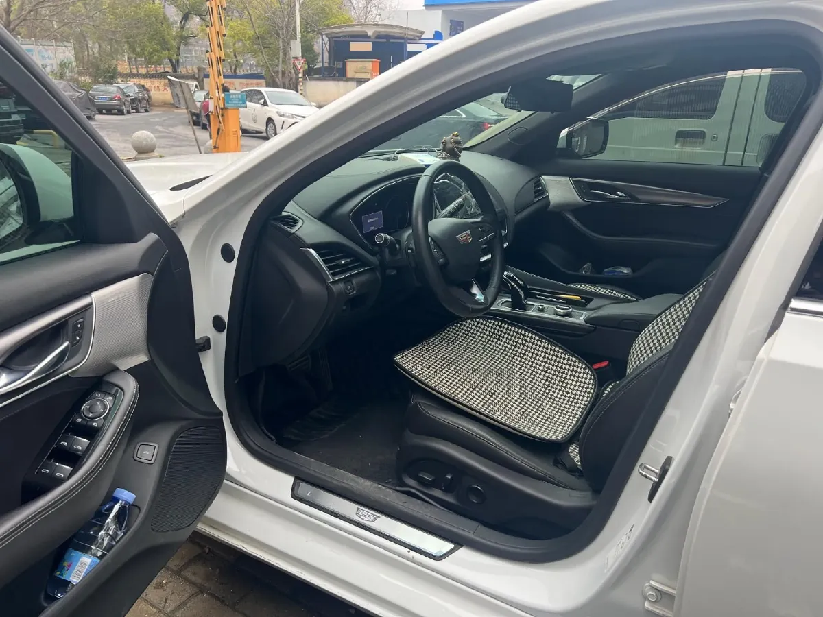 2021 Cadillac CT5 2.0T 237HP L4 10AT,autocango,china used car exporter,china ev exporter,chinese used car exporter,chinese used ev exporter