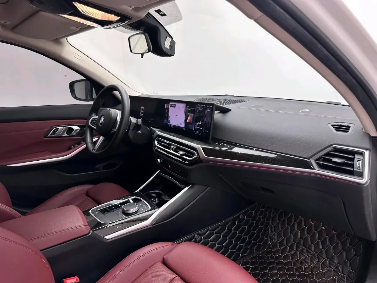 2023 BMW 3 Series 2.0T 184HP L4 8AT,autocango,china used car exporter,china ev exporter,chinese used car exporter,chinese used ev exporter