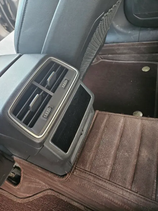 2021 Audi A6L 2.0T 224HP L4 7DCT,autocango,china used car exporter,china ev exporter,chinese used car exporter,chinese used ev exporter