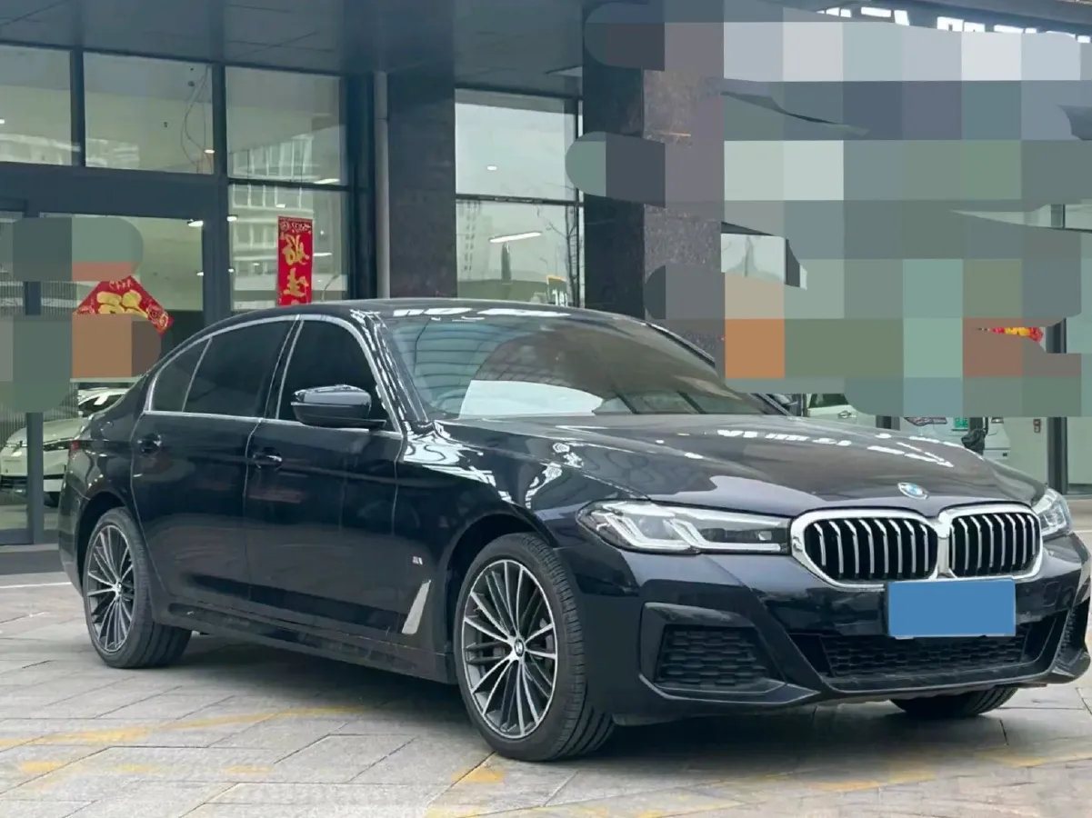 2022 BMW 5 Series 2.0T 252HP L4 8AT,autocango,china used car exporter,china ev exporter,chinese used car exporter,chinese used ev exporter