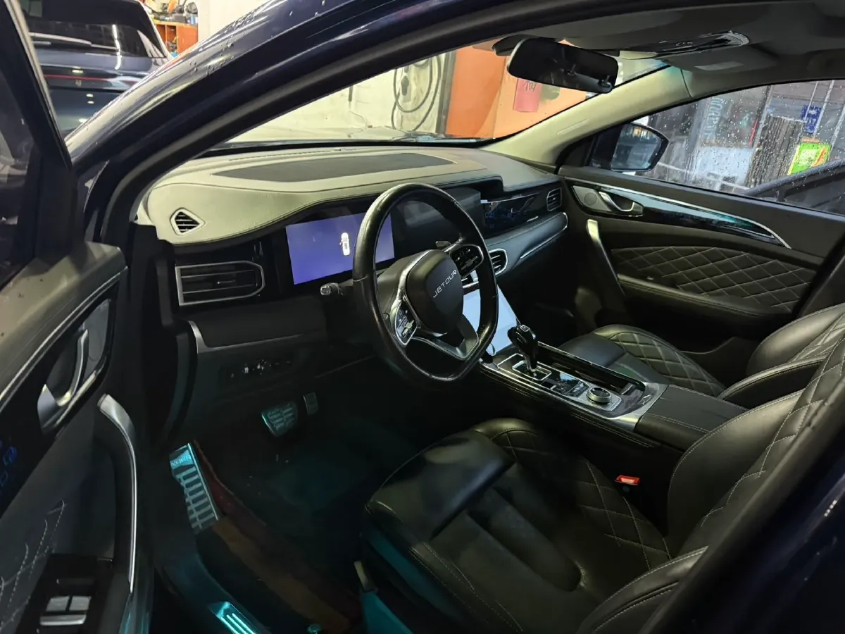 2020 Jetour X95 1.6T 197HP L4 7DCT,autocango,china used car exporter,china ev exporter,chinese used car exporter,chinese used ev exporter