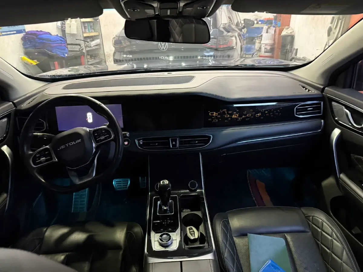 2020 Jetour X95 1.6T 197HP L4 7DCT,autocango,china used car exporter,china ev exporter,chinese used car exporter,chinese used ev exporter