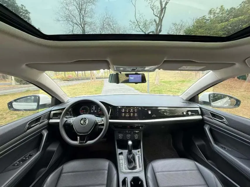 2019 Volkswagen Lavida 1.5L 116HP L4 6AT,autocango,china used car exporter,china ev exporter,chinese used car exporter,chinese used ev exporter