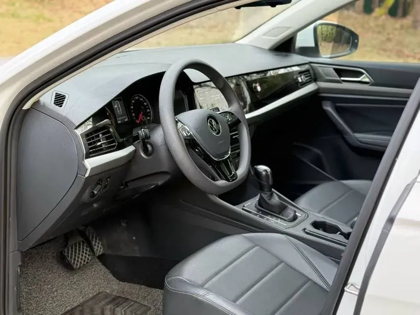 2019 Volkswagen Lavida 1.5L 116HP L4 6AT,autocango,china used car exporter,china ev exporter,chinese used car exporter,chinese used ev exporter