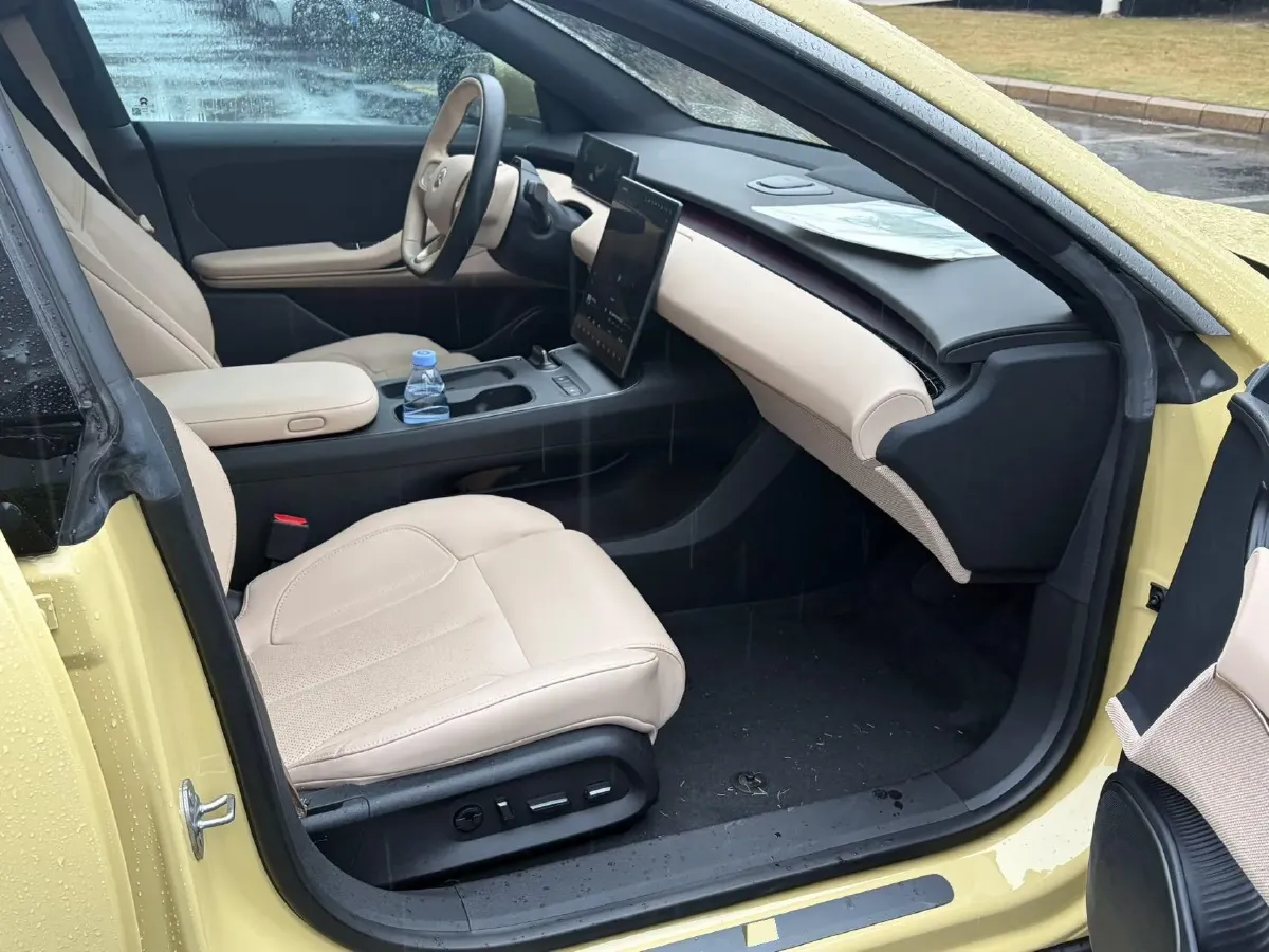 2022 JunTian HeiWuShi Youth 2.0T 203HP L4 6AT,autocango,china used car exporter,china ev exporter,chinese used car exporter,chinese used ev exporter