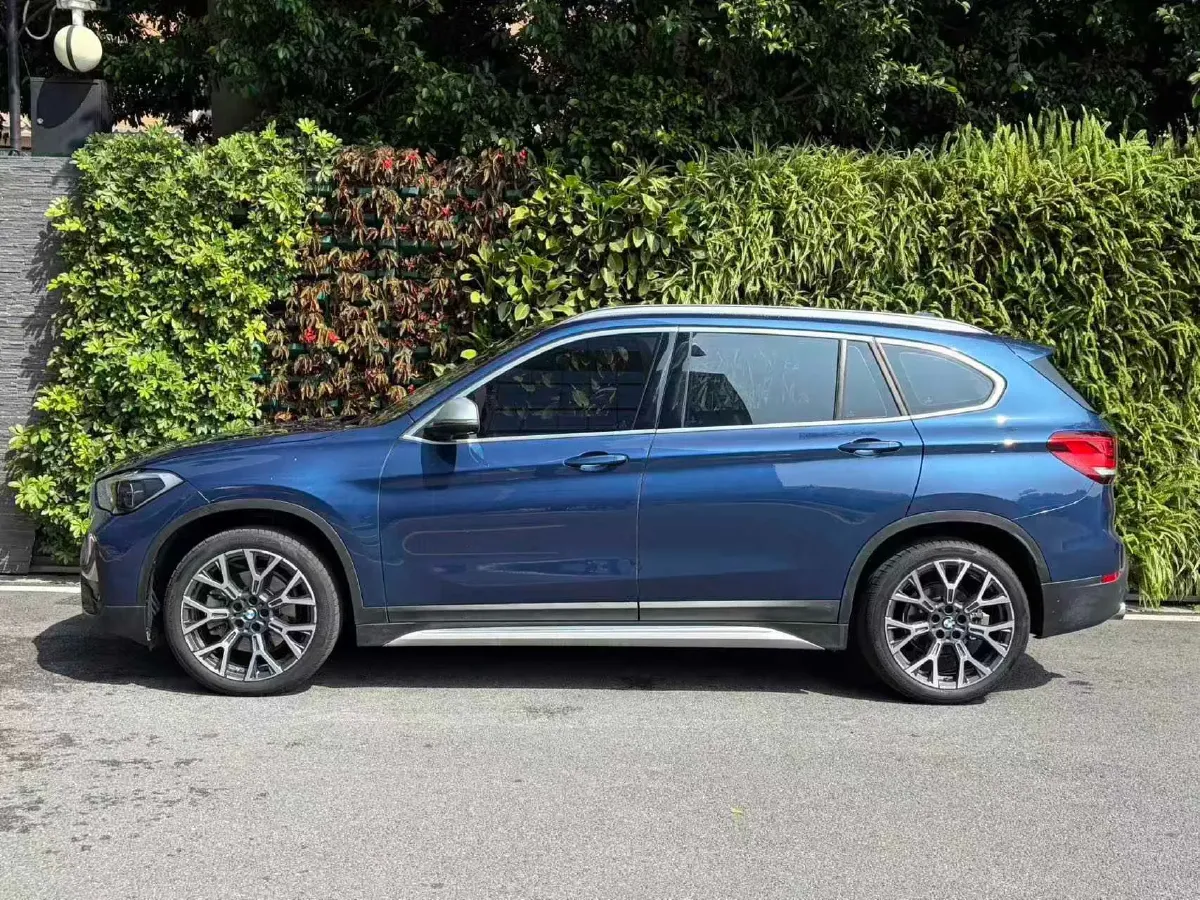 2021 BMW X1 2.0T 192HP L4 8AT,autocango,china used car exporter,china ev exporter,chinese used car exporter,chinese used ev exporter