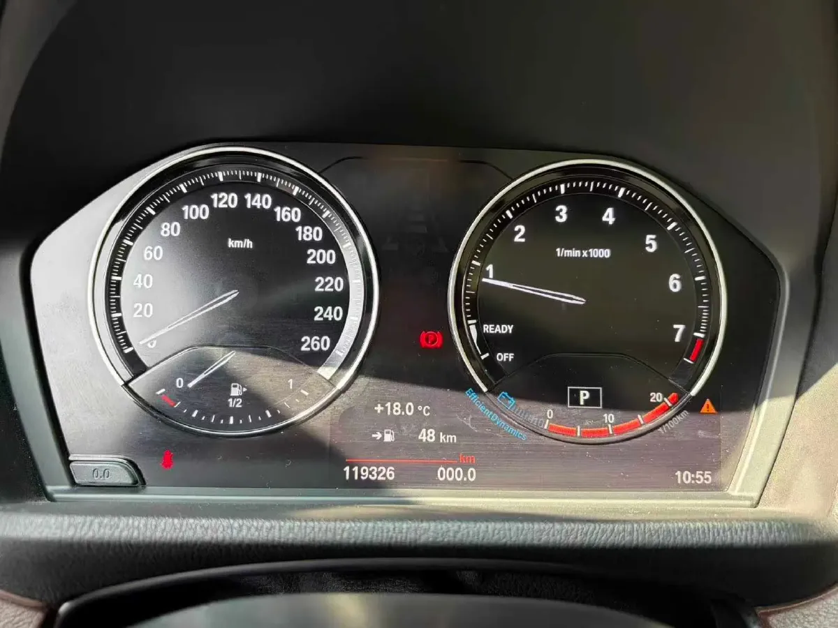 2021 BMW X1 2.0T 192HP L4 8AT,autocango,china used car exporter,china ev exporter,chinese used car exporter,chinese used ev exporter