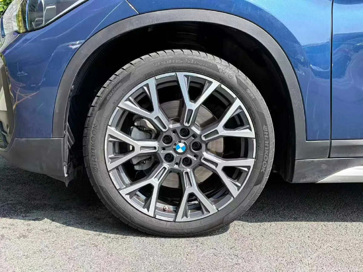 2021 BMW X1 2.0T 192HP L4 8AT,autocango,china used car exporter,china ev exporter,chinese used car exporter,chinese used ev exporter