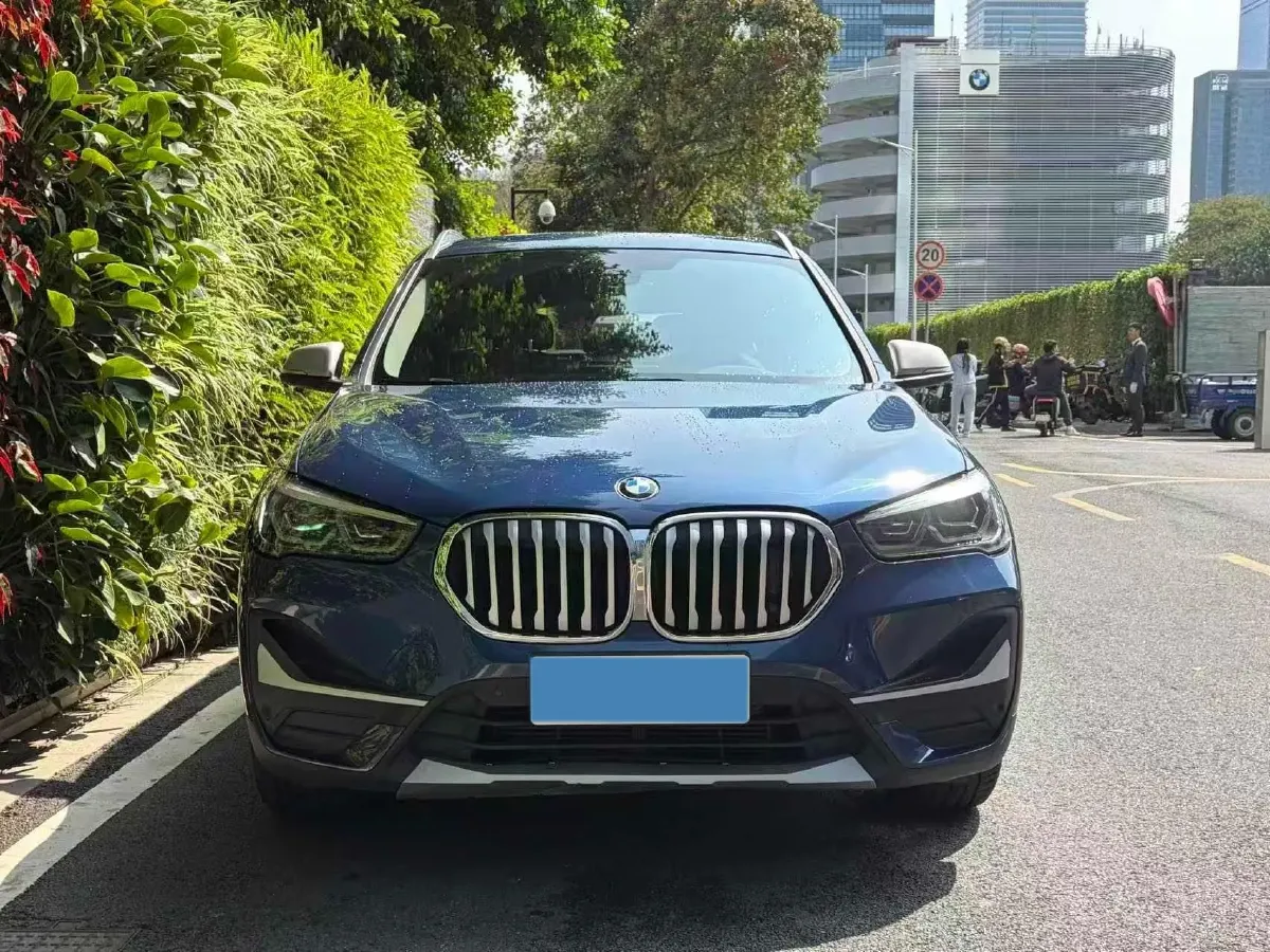 2021 BMW X1 2.0T 192HP L4 8AT,autocango,china used car exporter,china ev exporter,chinese used car exporter,chinese used ev exporter