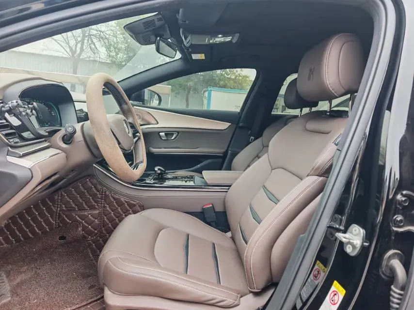 2020 WEY VV7 2.0T 227HP L4 7DCT PHEV,autocango,china used car exporter,china ev exporter,chinese used car exporter,chinese used ev exporter