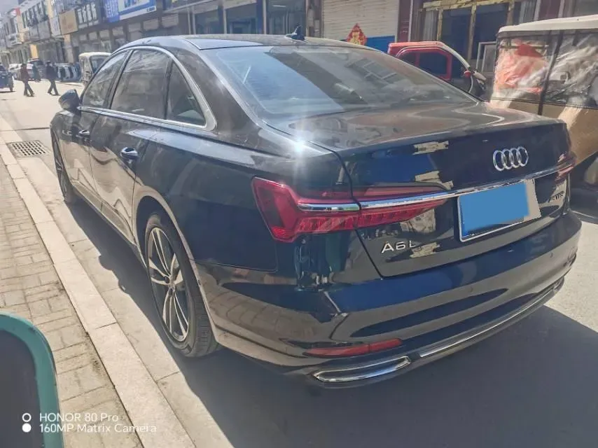 2021 Audi A6L 2.0T 224HP L4 7DCT,autocango,china used car exporter,china ev exporter,chinese used car exporter,chinese used ev exporter