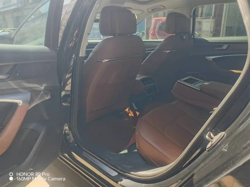 2021 Audi A6L 2.0T 224HP L4 7DCT,autocango,china used car exporter,china ev exporter,chinese used car exporter,chinese used ev exporter