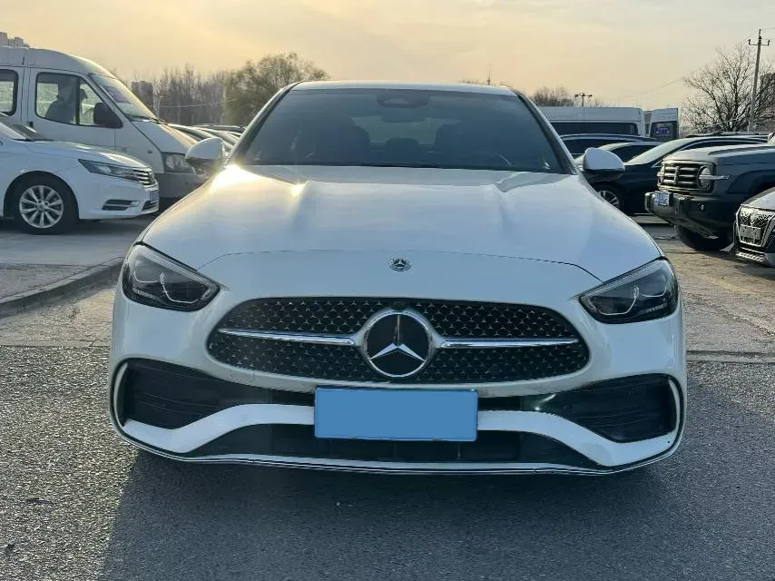 2022 Mercedes-Benz C Class 1.5T 170HP L4 9AT,autocango,china used car exporter,china ev exporter,chinese used car exporter,chinese used ev exporter