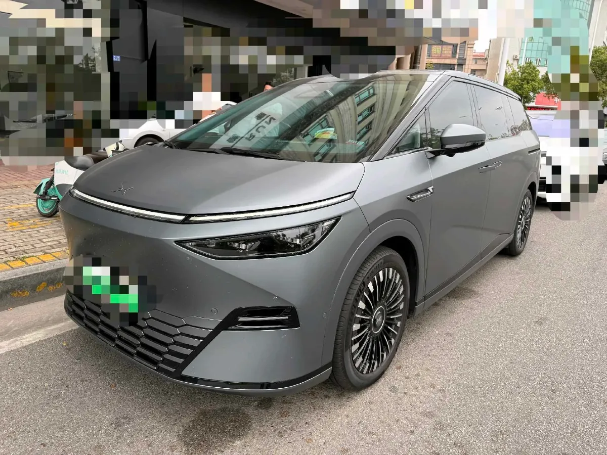 2025 Xpeng X9 BEV,autocango,china used car exporter,china ev exporter,chinese used car exporter,chinese used ev exporter